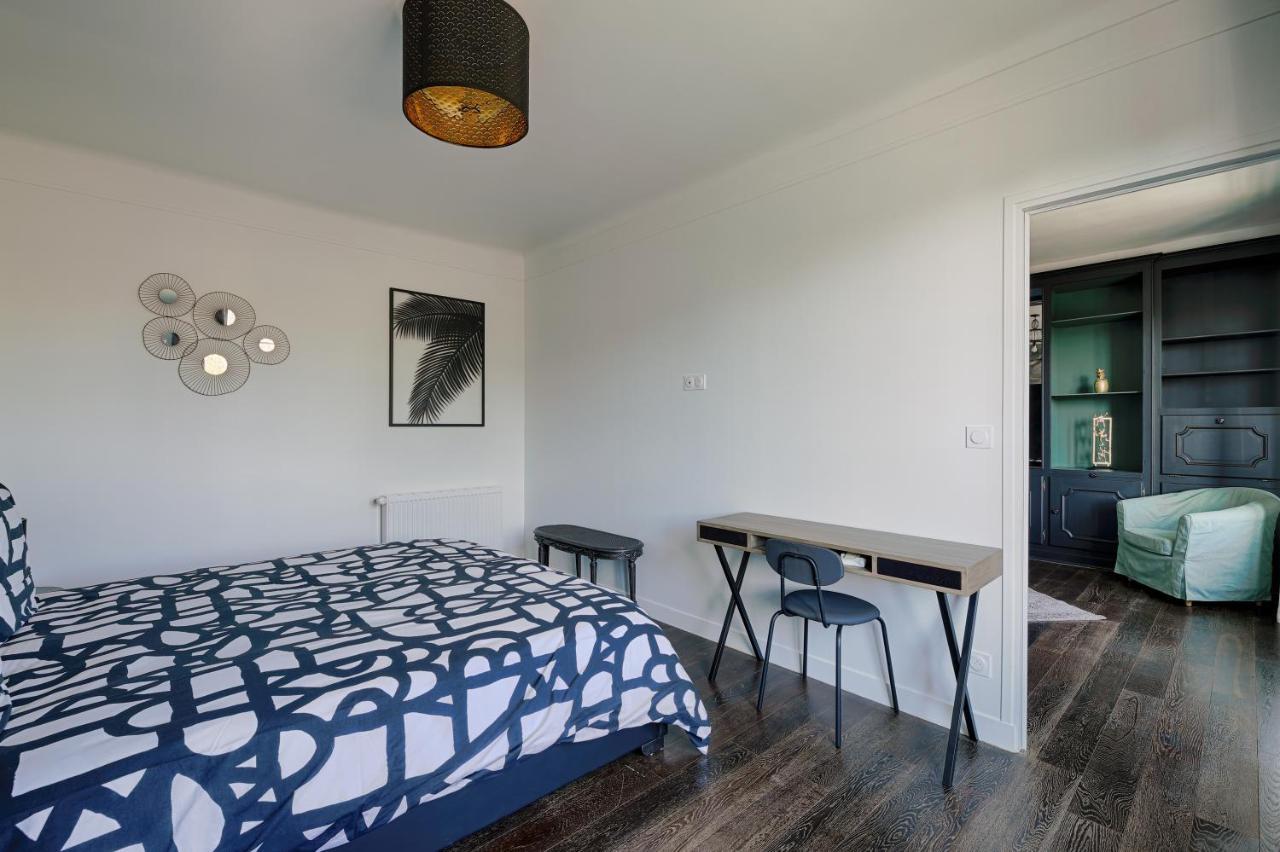 Apartment Immeuble Constellat'yon Neufs *